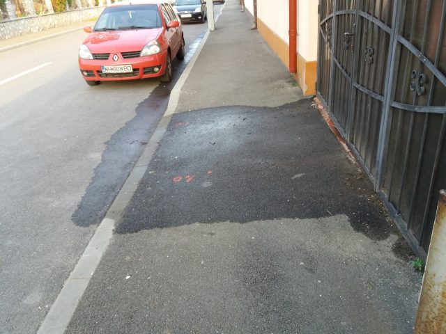 Lătura